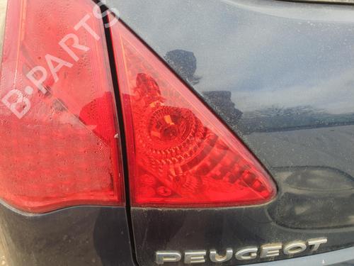Feu de coffre gauche PEUGEOT 3008 I MPV (0U_) 1.6 HDi (112 hp) 33000095