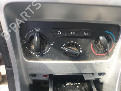 Used Climate control Climate control 37707539 37707539