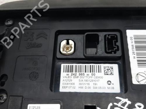 Used Display monitor CITROËN C3 / C3 ORIGIN III (SX) 1.2 THP 110 (110 hp) 22878601