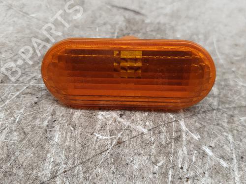 Used Right front indicator FORD FIESTA V (JH_, JD_) 1.4 TDCi (68 hp) 31216716