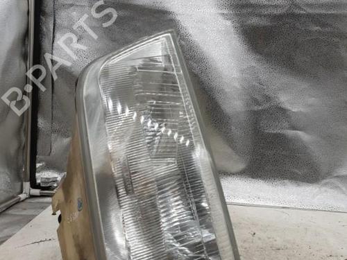 Used Right headlight Right headlight CITROËN ZX (N2) 1.9 D (68 hp) 22875135 22875135