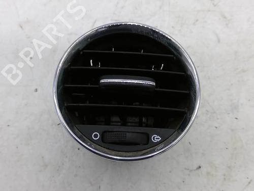 Used Air vent PEUGEOT 308 I (4A_, 4C_) 1.6 HDi (109 hp) 22876394