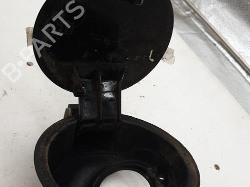 fuel-flap-fiat-grande-punto-199_-2005-25843571 main image