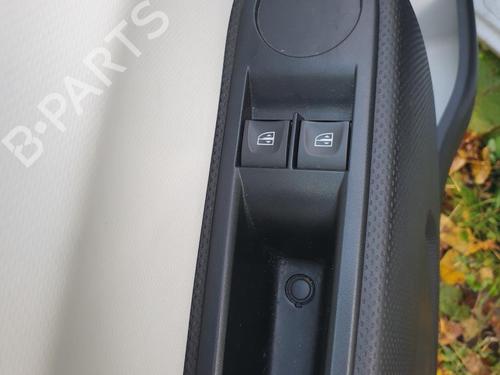 Used Left front window switch RENAULT TWINGO III (BCM_, BCA_) 1.0 SCe 70 (BCMB) (69 hp) 30106859