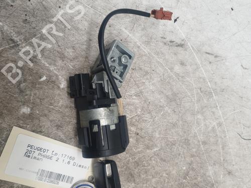 Used Ignition barrel Ignition barrel PEUGEOT 207 (WA_, WC_) 1.6 HDi (90 hp) 33804744 33804744
