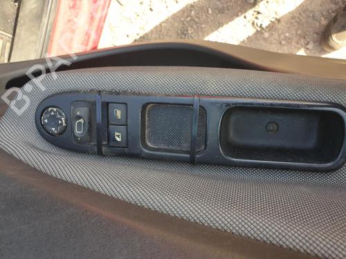Used Left front window switch Left front window switch 36845739 36845739