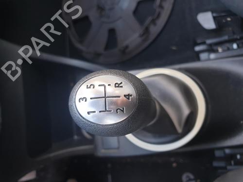 Used Shift knob RENAULT TWINGO III (BCM_, BCA_) 1.0 SCe 70 (71 hp) 30106855