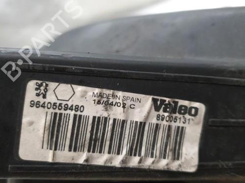 Right headlight PEUGEOT 206 Hatchback (2A/C) 1.9 D | BP22867553C29 