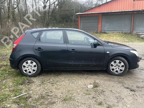 Shift knob HYUNDAI i30 (FD) 1.6 CRDi | BP24422334I34 - Image 4