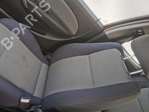 Used Right front seat CHEVROLET AVEO / KALOS Hatchback (T250, T255) 1.2 (84 hp) 23832197