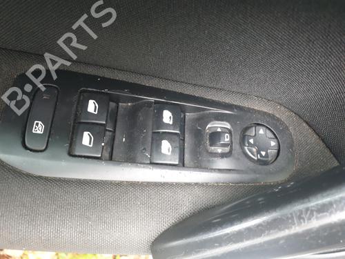 Used Left front window switch Left front window switch PEUGEOT 308 II (LB_, LP_, LW_, LH_, L3_) 1.6 BlueHDi 120 (120 hp) 30171395 30171395