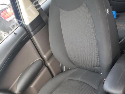 Used Right front seat MINI MINI COUNTRYMAN (R60) One D (90 hp) 28588683