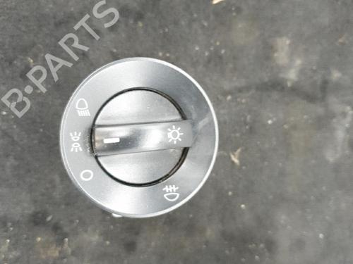 Used Headlight switch Headlight switch VW POLO IV (9N_, 9A_) 1.9 SDI (64 hp) 25842364 25842364