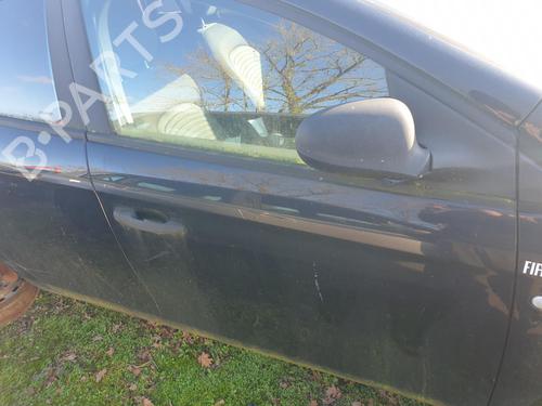 Used Right front door FIAT BRAVO II (198_) 1.6 D Multijet (198AXM1B) (90 hp) 32494561