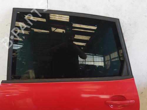 Used Left rear door Left rear door 22866745 22866745