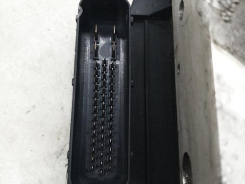 abs-pump-audi-a2-8z0-14-8z0614517c-2000-2001-2002-2003-2004-2005-22878711 main image