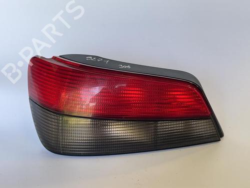 Used Left taillight PEUGEOT 306 Hatchback (7A, 7C, N3, N5) 1.6 (89 hp) 22880985
