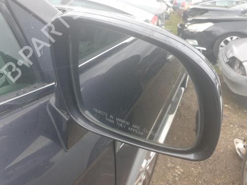 Used Right mirror CHEVROLET CAPTIVA (C100, C140) 2.2 D 4WD (184 hp) 28614079