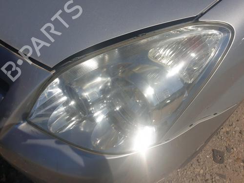 Used Left headlight TOYOTA COROLLA Verso (ZER_, ZZE12_, R1_) 2.2 D-4D (AUR10_, AUR10R) (177 hp) 29142758