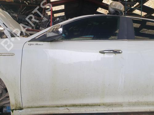 Used Left front door ALFA ROMEO GIULIETTA (940_) 2.0 JTDM (940.FXL1A) (140 hp) 32349068