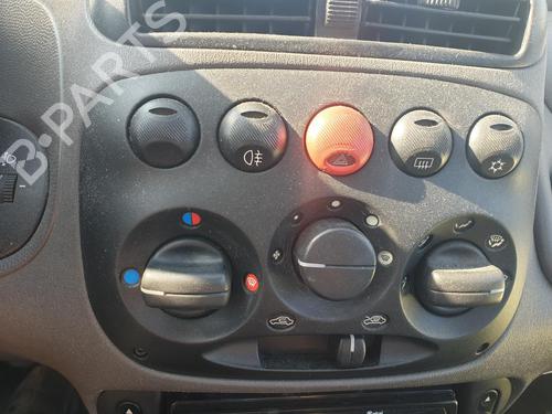 Used Climate control Climate control 37684191 37684191