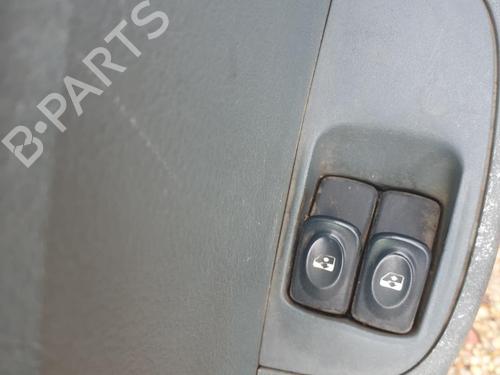 Used Left front window switch Left front window switch RENAULT MEGANE I (BA0/1_) 1.4 e (BA0E, BA0V) (75 hp) 28429453 28429453