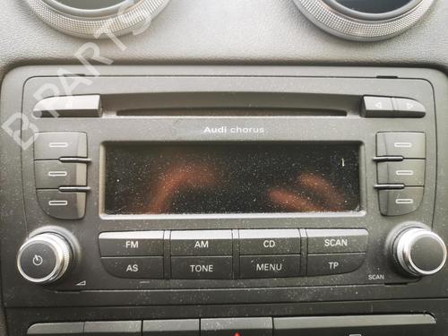 Used Radio AUDI A3 Sportback (8PA) 1.9 TDI (105 hp) 22871209