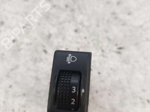 Used Headlight switch Headlight switch NISSAN MICRA III (K12) 1.2 16V (80 hp) 25843416 25843416
