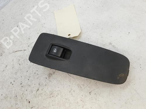 Used Right front window switch Right front window switch PEUGEOT BOXER Van 2.2 HDi 100 (101 hp) 25842891 25842891