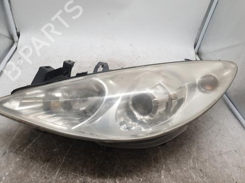 Used Right headlight Right headlight PEUGEOT 307 (3A/C) 1.4 16V (88 hp) 33235253 33235253