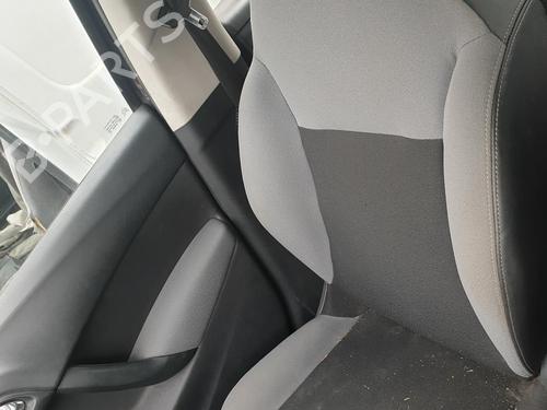 Right front seat CITROËN C3 II (SC_) 1.4 HDi 70 (SC8HZC, SC8HR0, SC8HP4) | BP31669397C16 - Image 3
