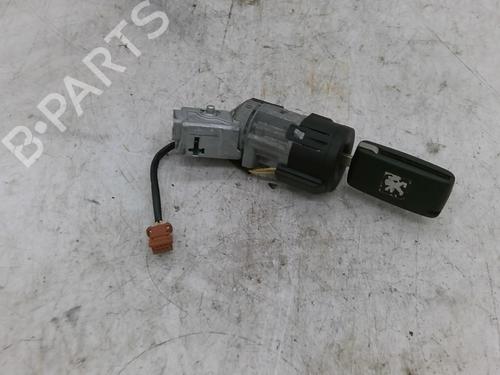 Used Ignition barrel PEUGEOT 407 (6D_) 2.0 HDi 135 (6DRHRH, 6DRHRE, 6DRHRG, 6DRHRJ) (136 hp) 22882373