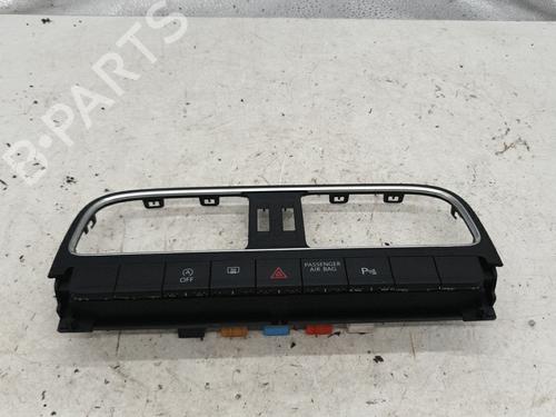 Used Switch VW POLO V (6R1, 6C1) 1.4 TDI (75 hp) 24422271
