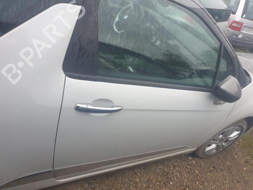 right-front-door-ds-ds-3-sa_-2015-2016-2017-2018-2019-28614028 main image