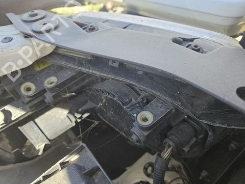 Used Left headlight Left headlight VW CADDY III Box Body/MPV (2KA, 2KH, 2CA, 2CH) 1.9 TDI (105 hp) 27884284 27884284
