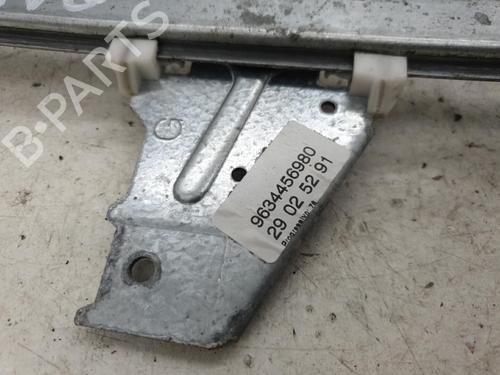 Used Front left window mechanism Front left window mechanism PEUGEOT 307 (3A/C) 1.6 16V (109 hp) 22879442 22879442