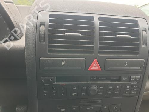 radio-audi-a2-8z0-2000-2001-2002-2003-2004-2005-36307664 main image