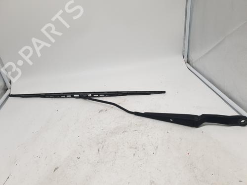 Used Front windshield wiper arm PEUGEOT 206 Hatchback (2A/C) 2.0 HDI 90 (90 hp) 22877499