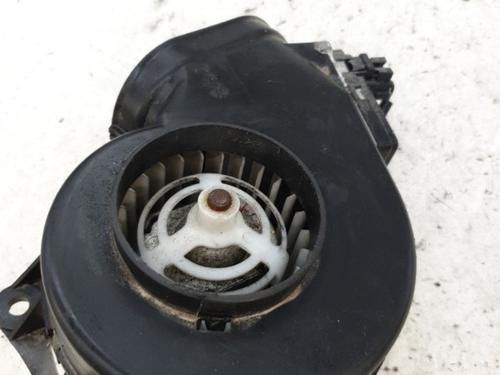 Used Heater blower motor Heater blower motor PEUGEOT 807 (EB_) 2.2 HDi (163 hp) 30676698 30676698