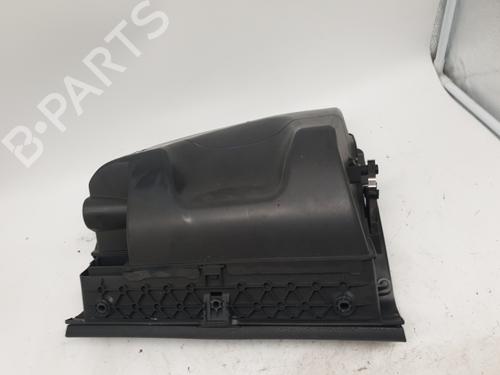 Used Glove box Glove box VW POLO IV (9N_, 9A_) 1.2 (54 hp) 22883228 22883228