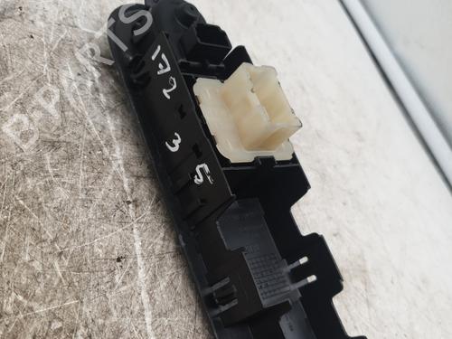 Left front window switch RENAULT CLIO IV (BH_) 1.5 dCi 90 | BP22877192I27 