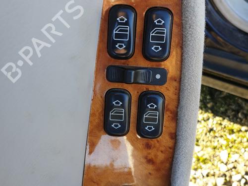 Used Left front window switch Left front window switch MERCEDES-BENZ S-CLASS (W220, V220) S 320 CDI (220.026, 220.126) (197 hp) 25333126 25333126