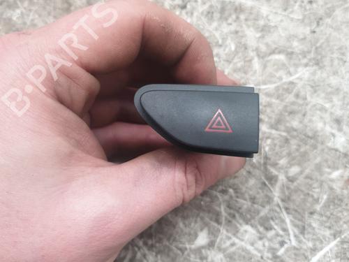 Advarselsbryter RENAULT CLIO IV Grandtour (KH_) 1.5 dCi 90 (KHN3, KHN4) (90 hp) 32236061