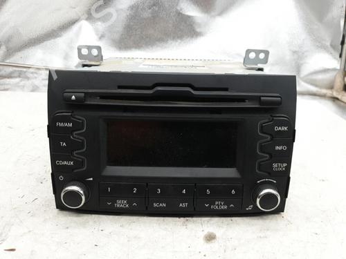 Used Radio Radio 22884568 22884568