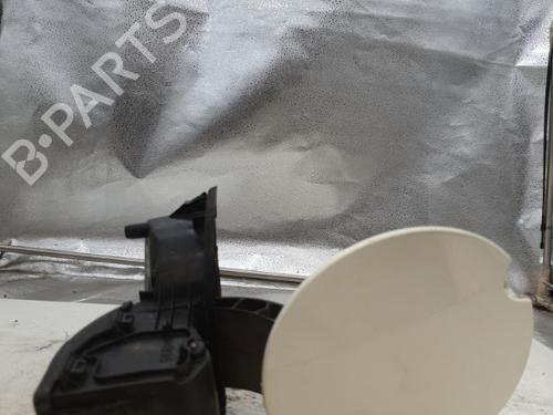 fuel-flap-renault-megane-iii-hatchback-bz01_-b3_-2008-24423030 main image