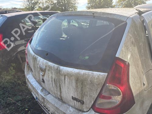 tailgate-dacia-sandero-2008-39664950 main image