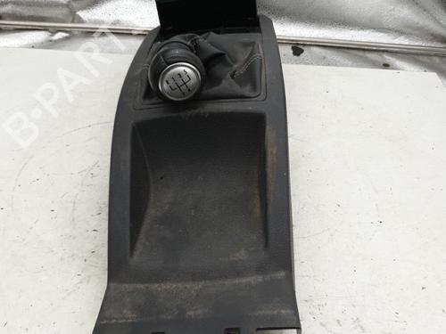Used Gear lever VW POLO (9N_, 9A_) 1.4 TDI (70 hp) 24485841