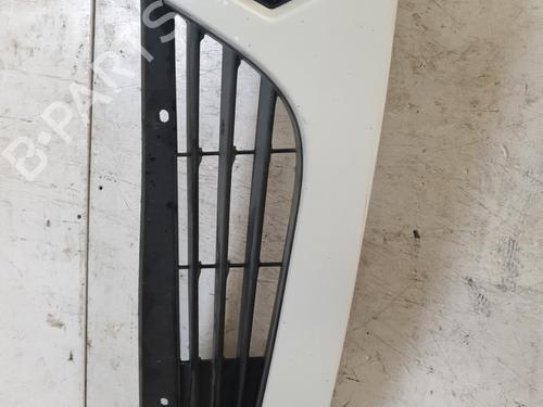 Used Grille Grille RENAULT MASTER II Van (FD) 2.5 dCi (FD01, FD02, FD21, FD22, FD31, FD32, FD3Y, FD71,... (120 hp) 23845564 23845564