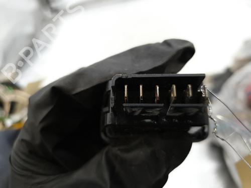 Used Right front window switch RENAULT MEGANE Scenic (JA0/1_) 1.9 dTi (JA0N) (98 hp) 25842906