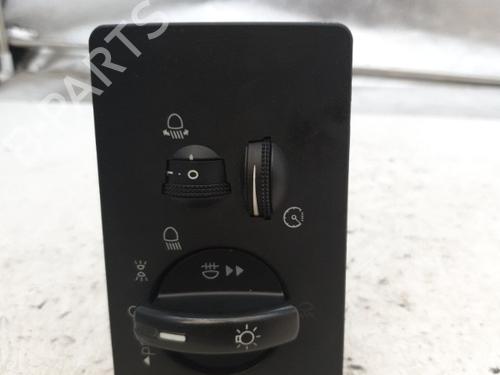 Used Headlight switch FORD MONDEO III Turnier (BWY) 1.8 16V (125 hp) 22874288